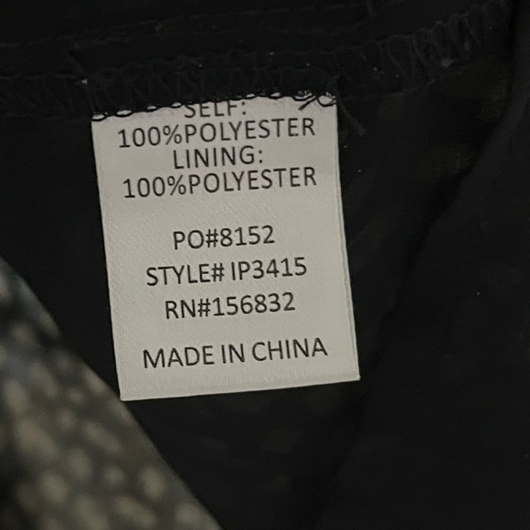 Boutique Ruffle and Dots Black Sheer Flowing Blouse Size L - Picture 14 of 16